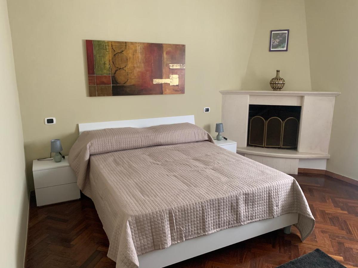 Vittoria Apartment Celano Ngoại thất bức ảnh